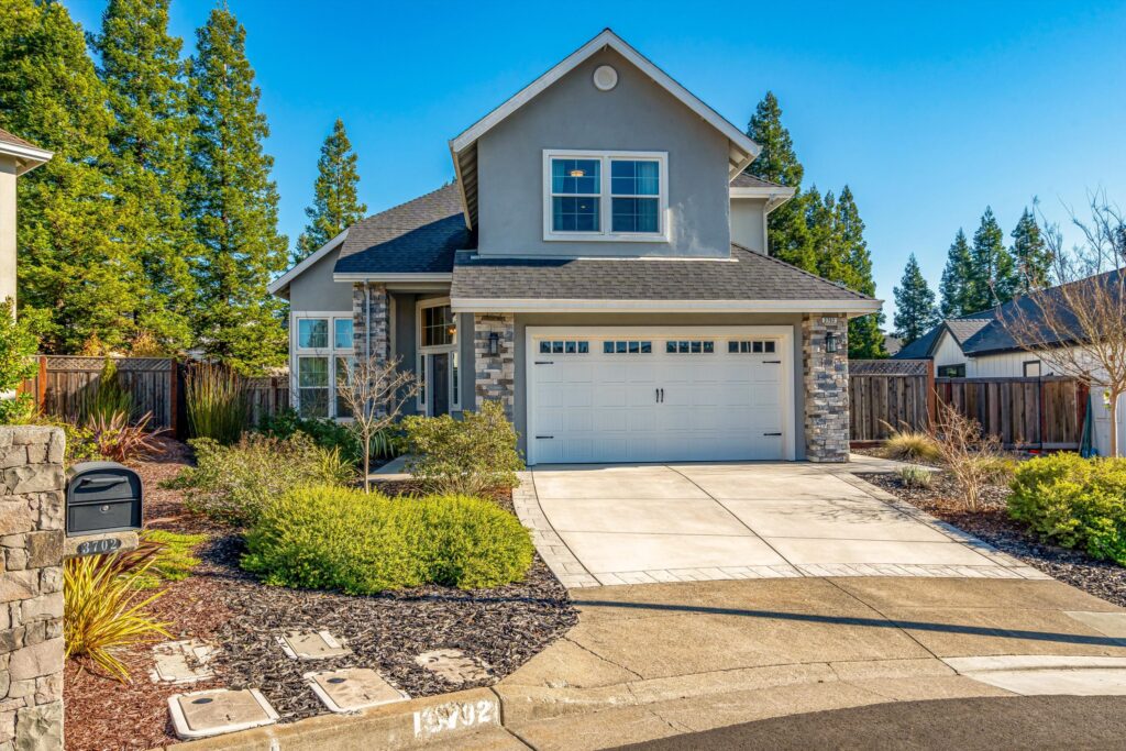 3702 Deauville Place, Santa Rosa, CA 95403